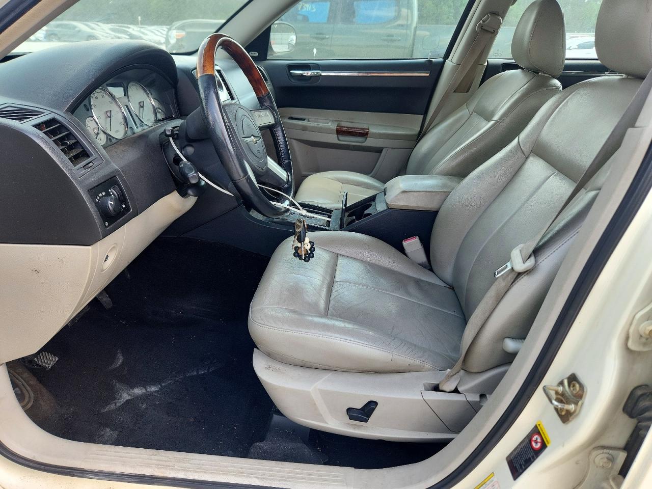 Chrysler 300 Touring