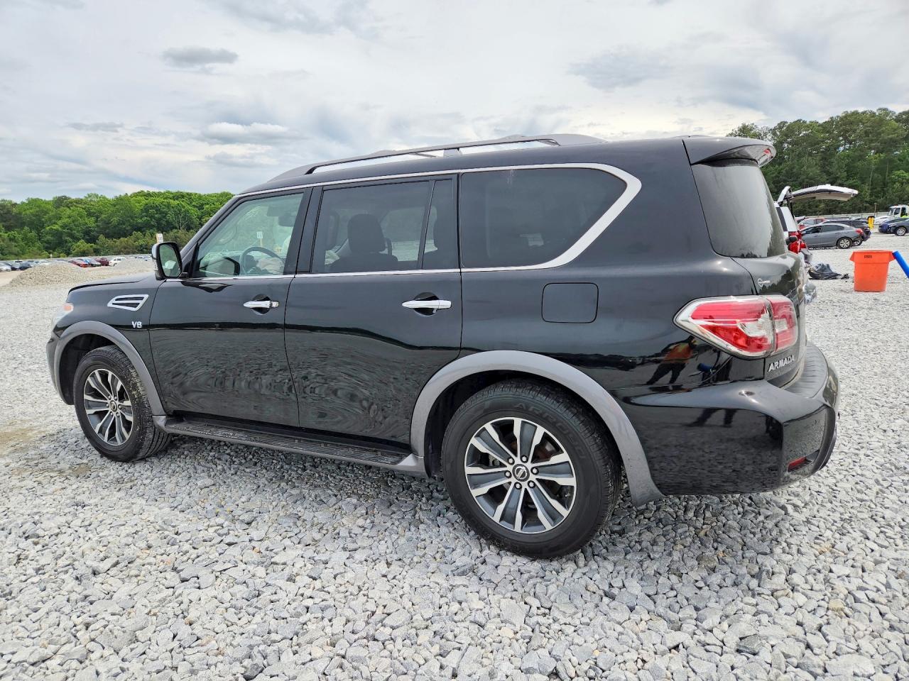 Nissan Armada Sl