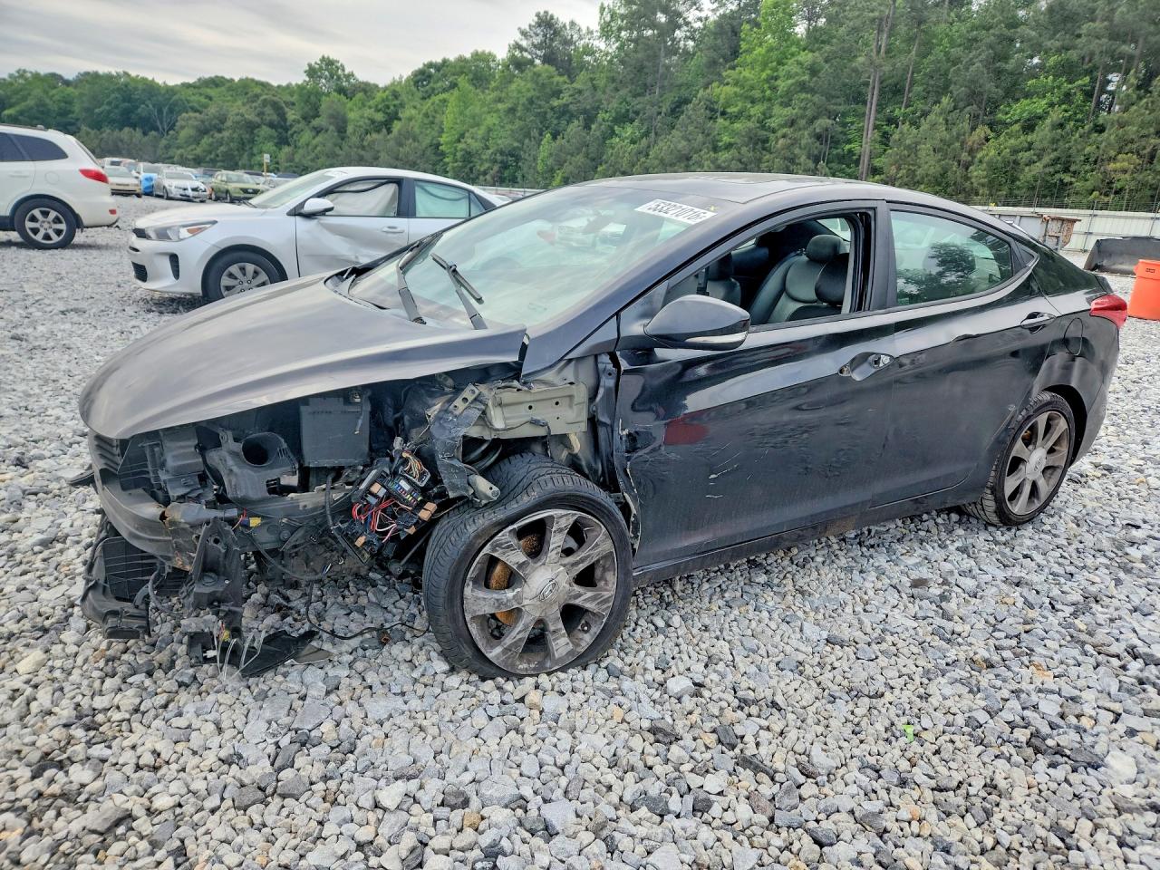 Salvage Hyundai ELANTRA Image