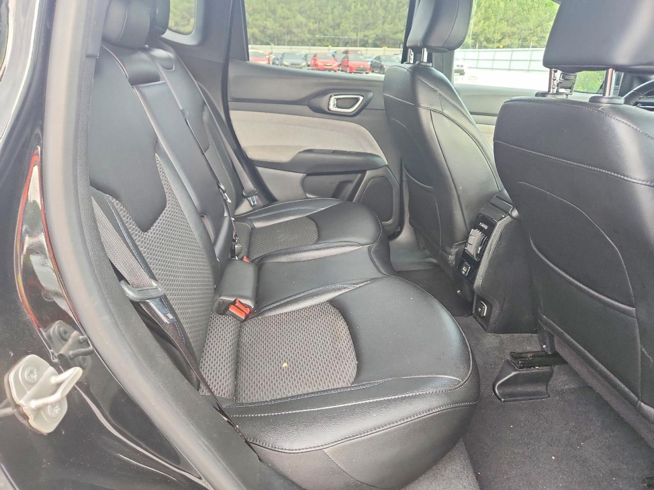 Jeep Compass Latitude
