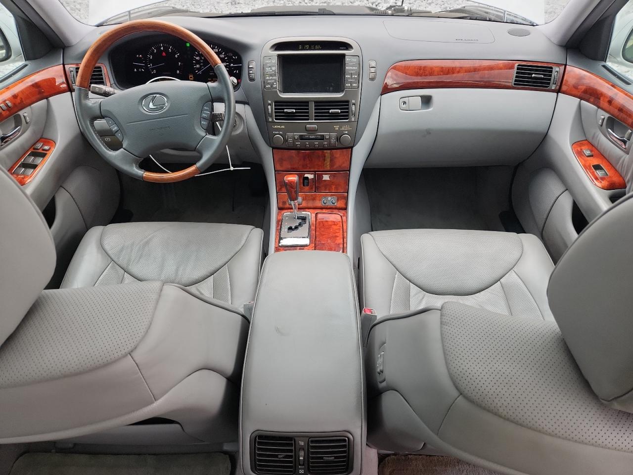 Lexus LS 430