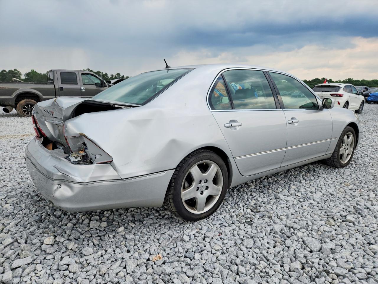 Lexus LS 430