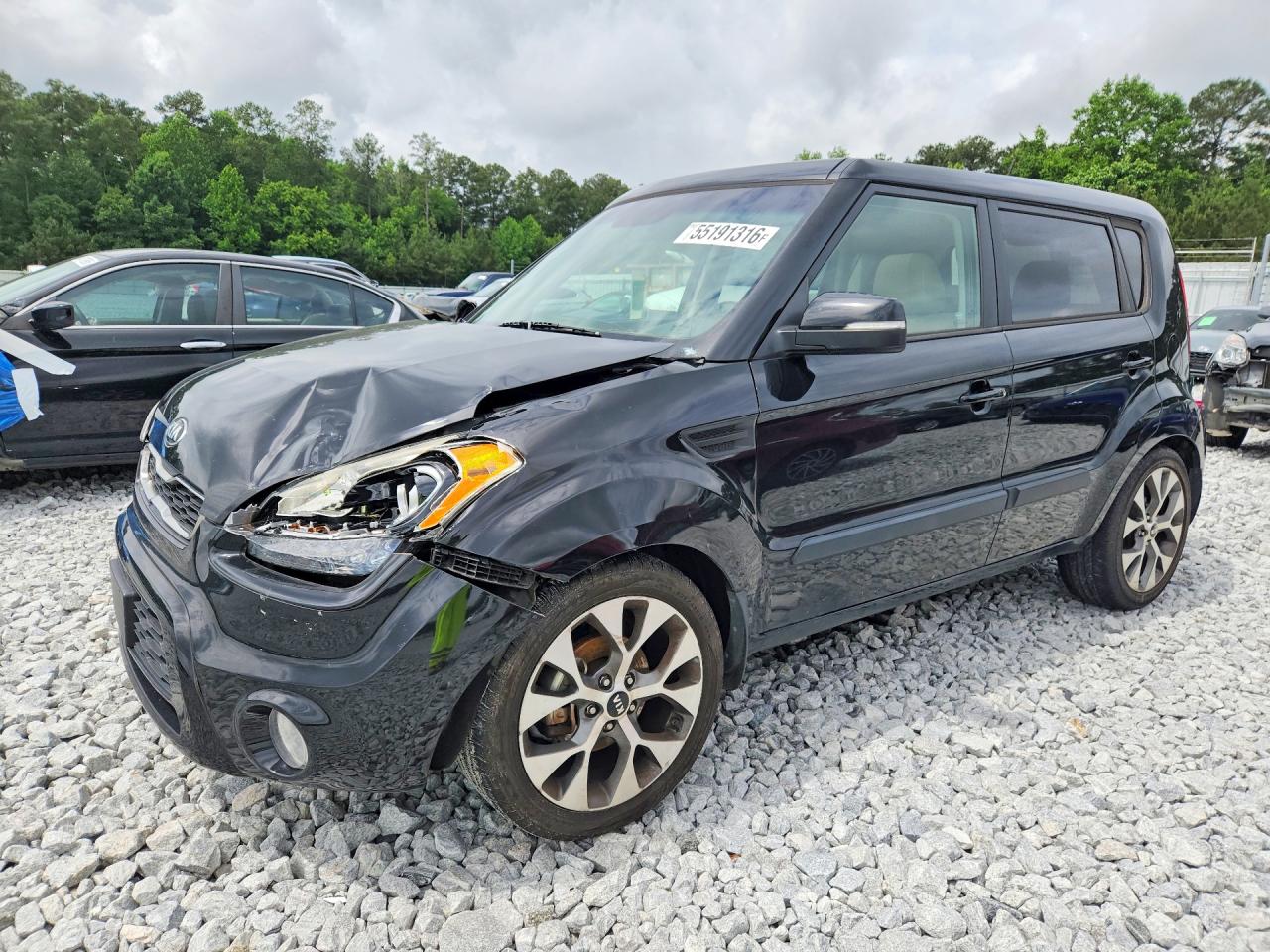 Salvage Kia Soul Image