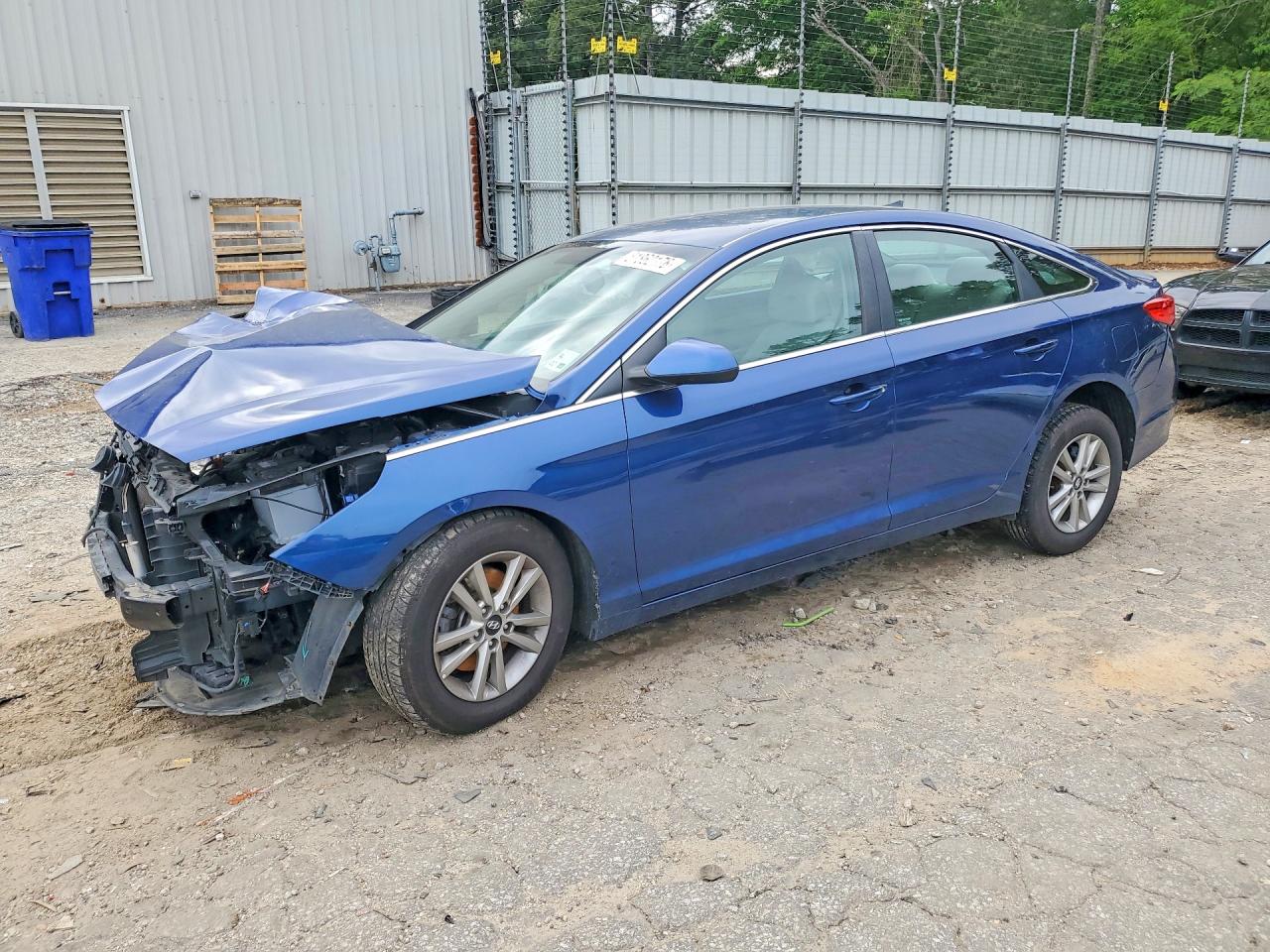 Salvage Hyundai SONATA Image