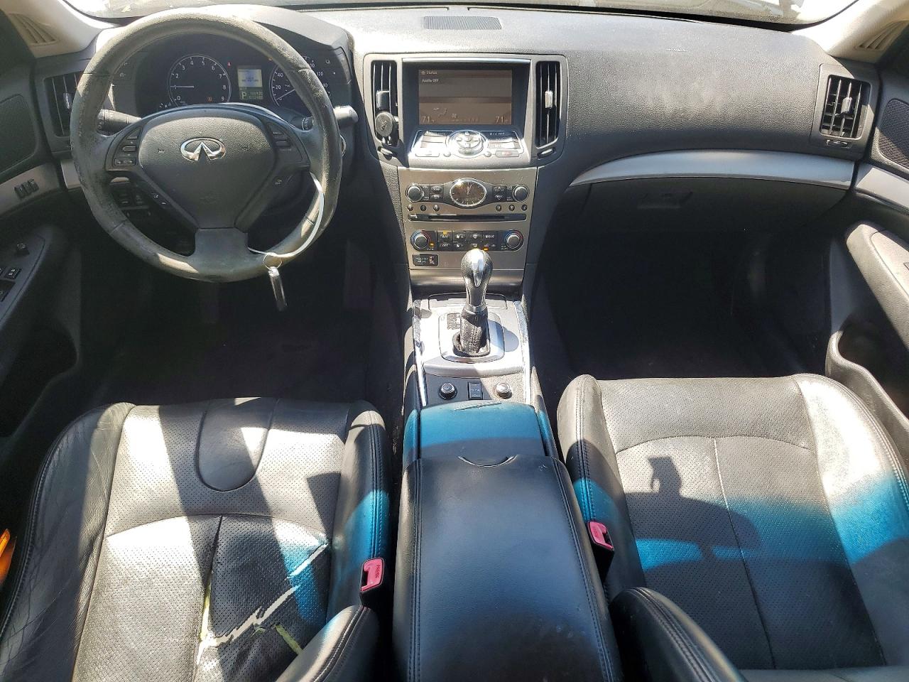 INFINITI G37 X