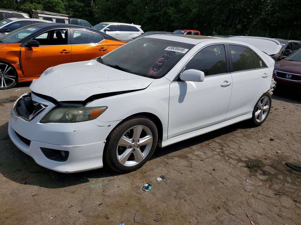 Salvage Toyota Camry Image