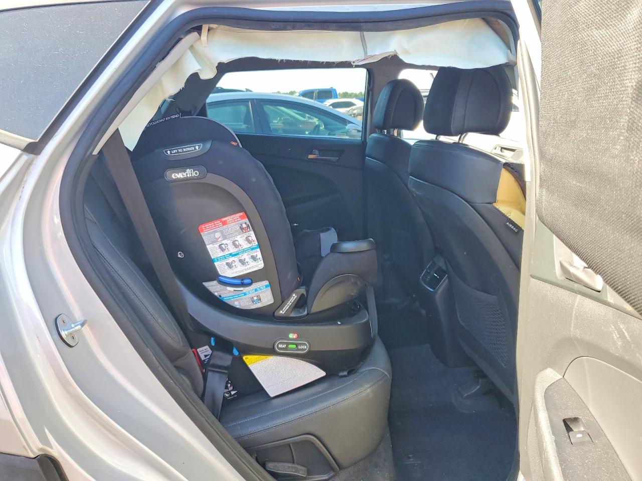 Hyundai TUCSON Sel Plus