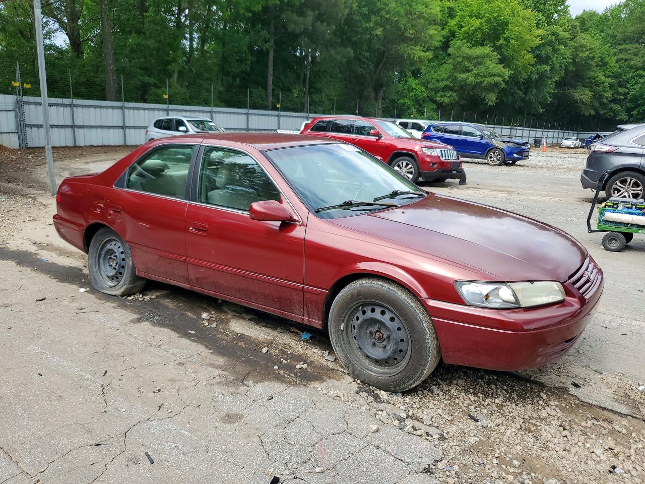 Toyota Camry Le