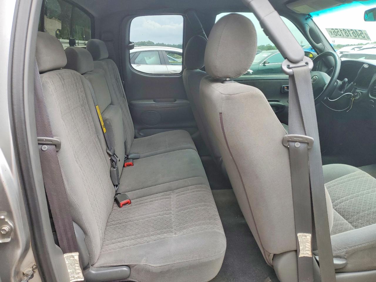 Toyota Tundra Access Cab Sr5