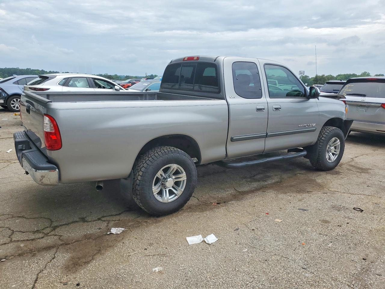 Toyota Tundra Access Cab Sr5