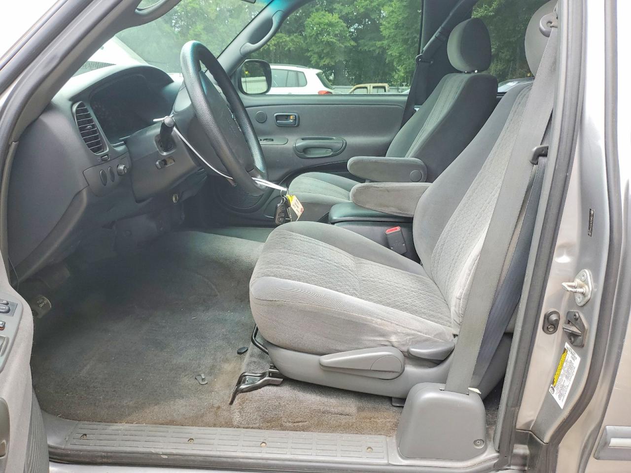 Toyota Tundra Access Cab Sr5