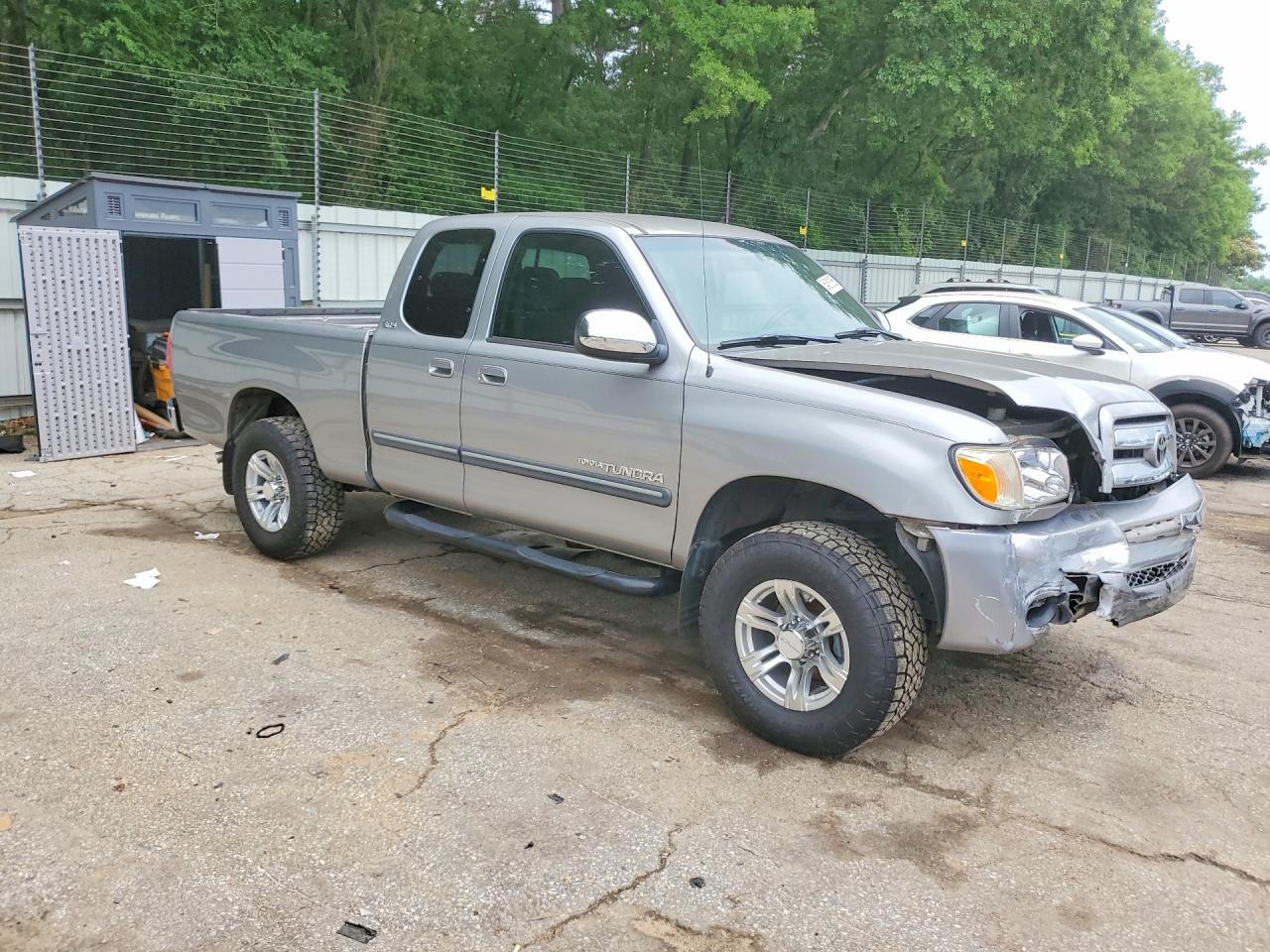 Toyota Tundra Access Cab Sr5