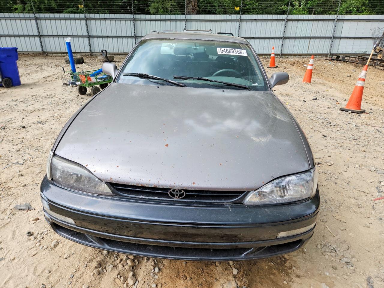 Toyota Camry Xle V6