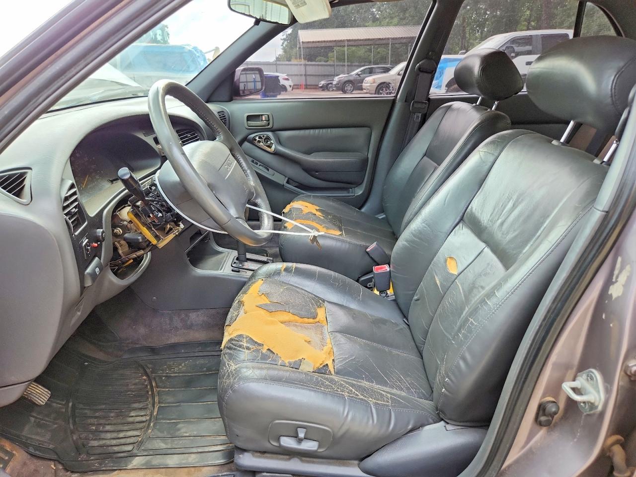 Toyota Camry Xle V6