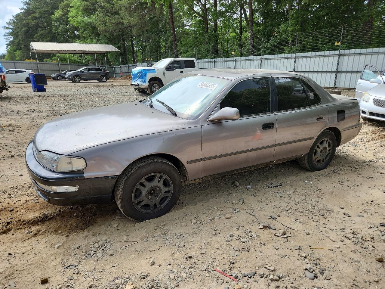 Salvage Toyota Camry Image