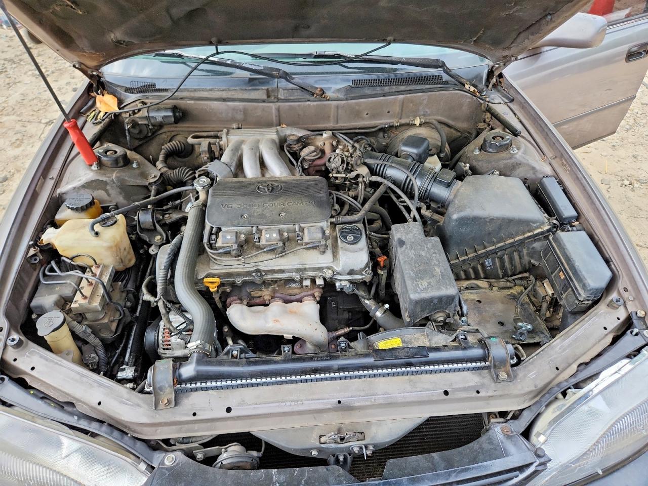 Toyota Camry Xle V6