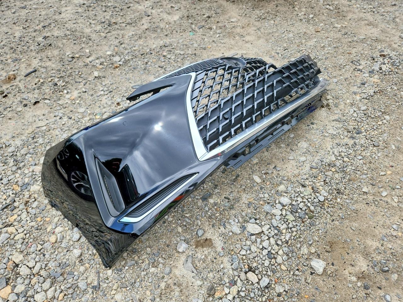 Lexus RX Base