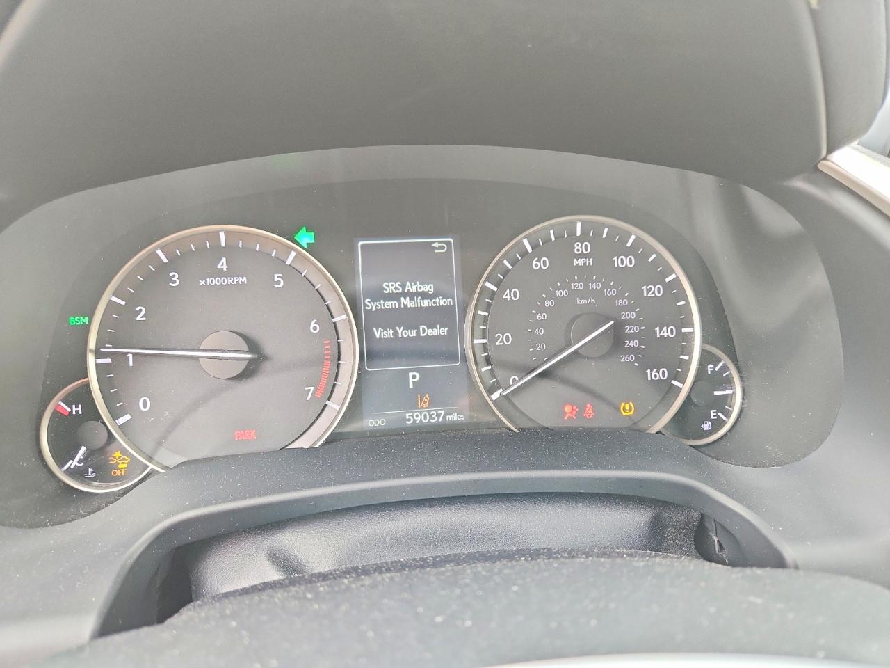 Lexus RX Base