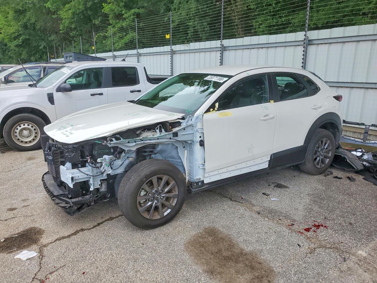 Salvage Mazda Cx Image