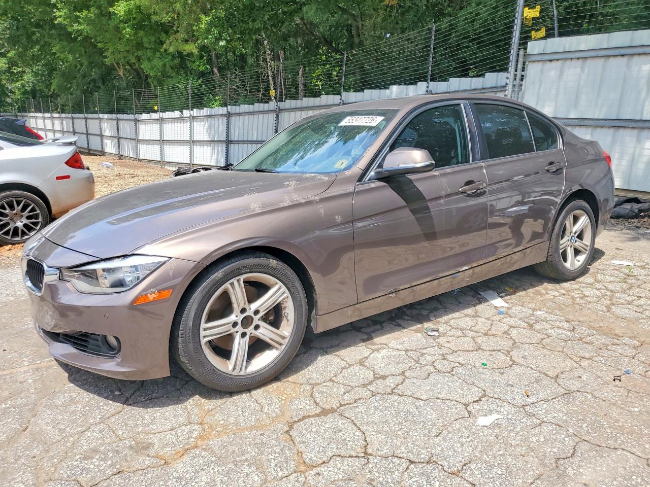 Salvage BMW 3 Series Image