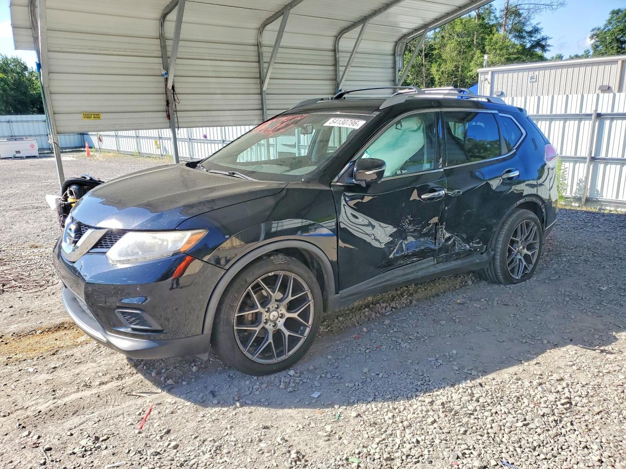 Salvage Nissan Rogue Image