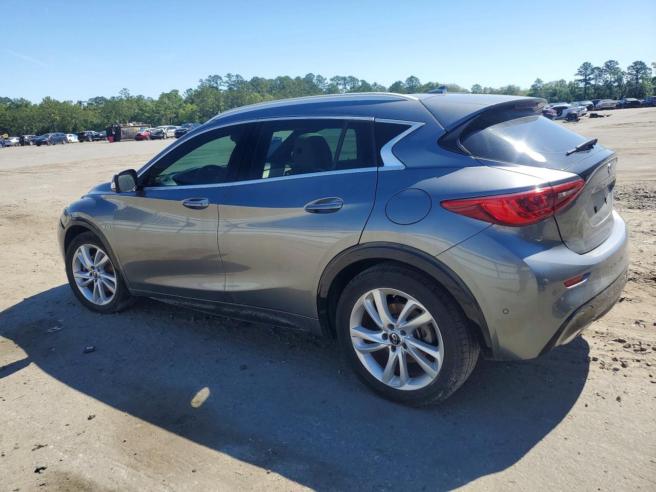 INFINITI Qx Premium
