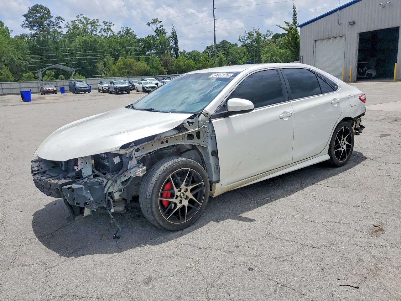 Salvage Toyota Camry Image