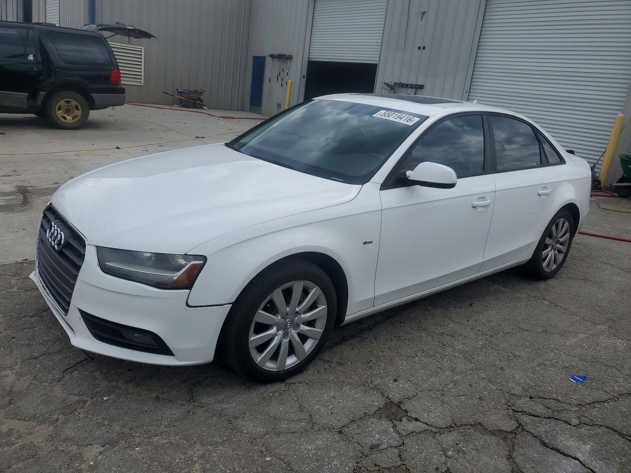 Salvage Audi A4 Image