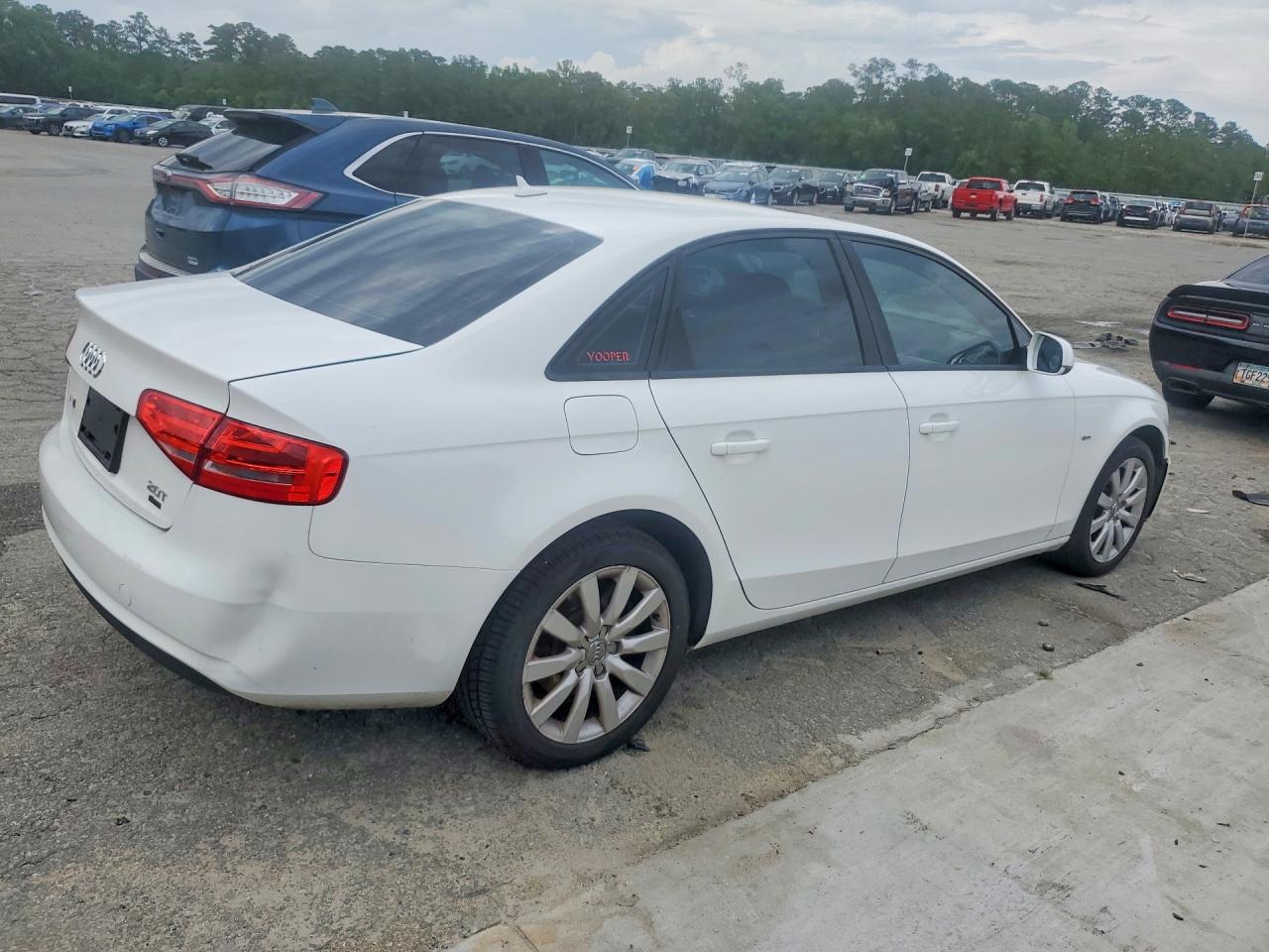 Audi A4 Premium