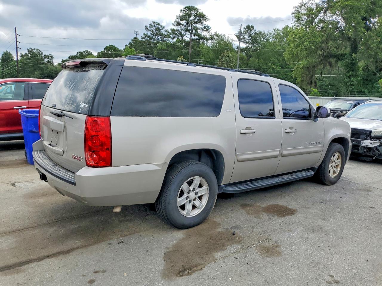 GMC Yukon C1500