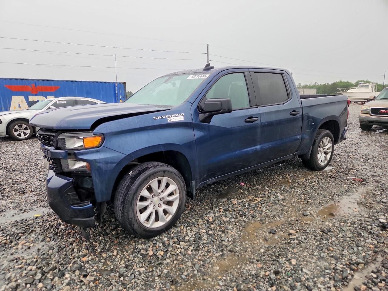 Salvage Chevrolet Silverado Image