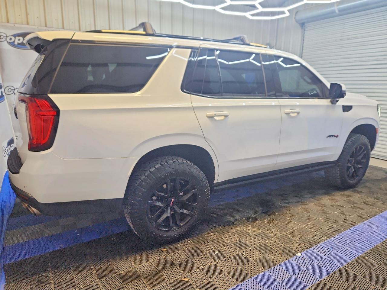 GMC Yukon At4