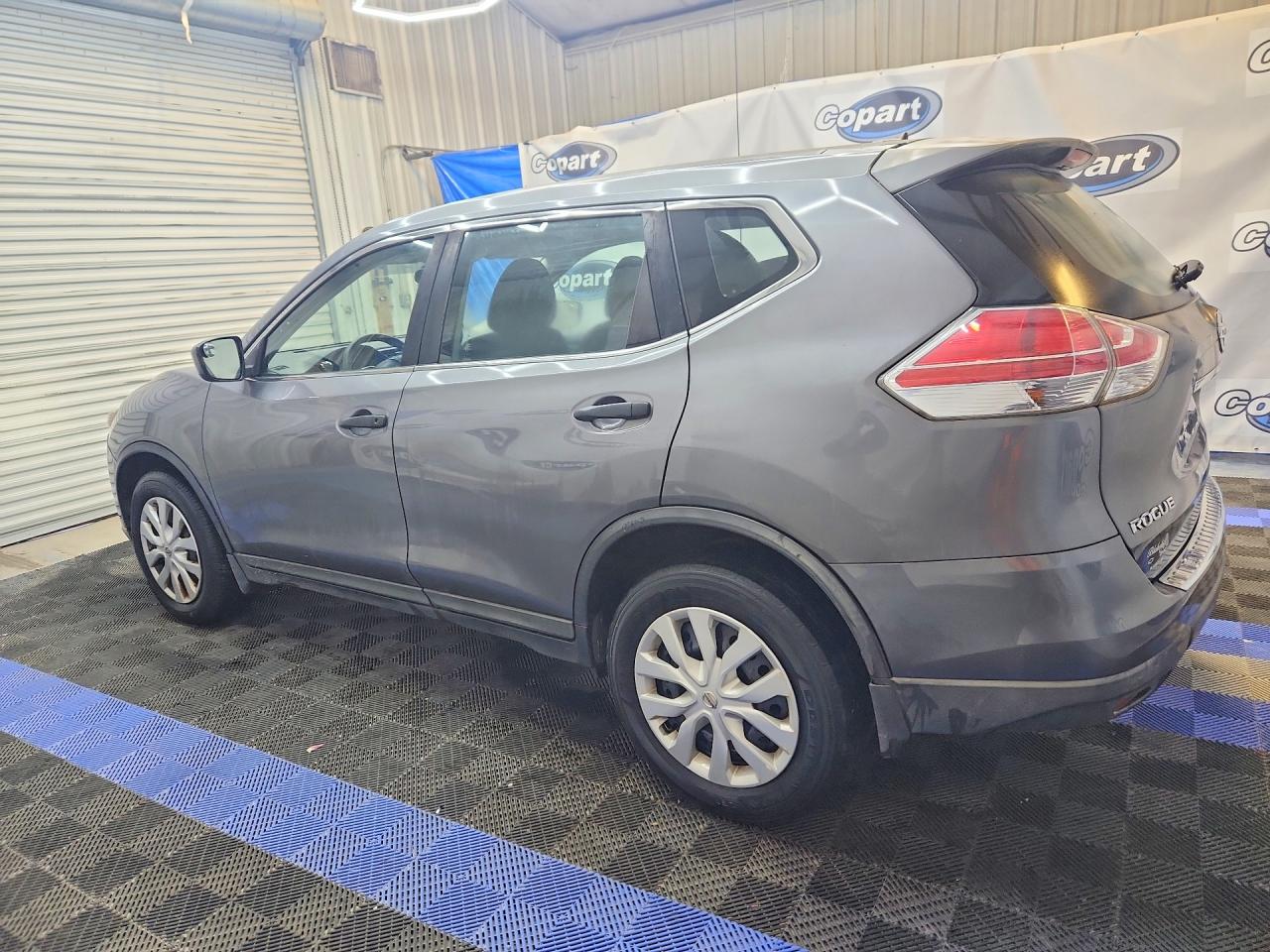 Nissan Rogue S