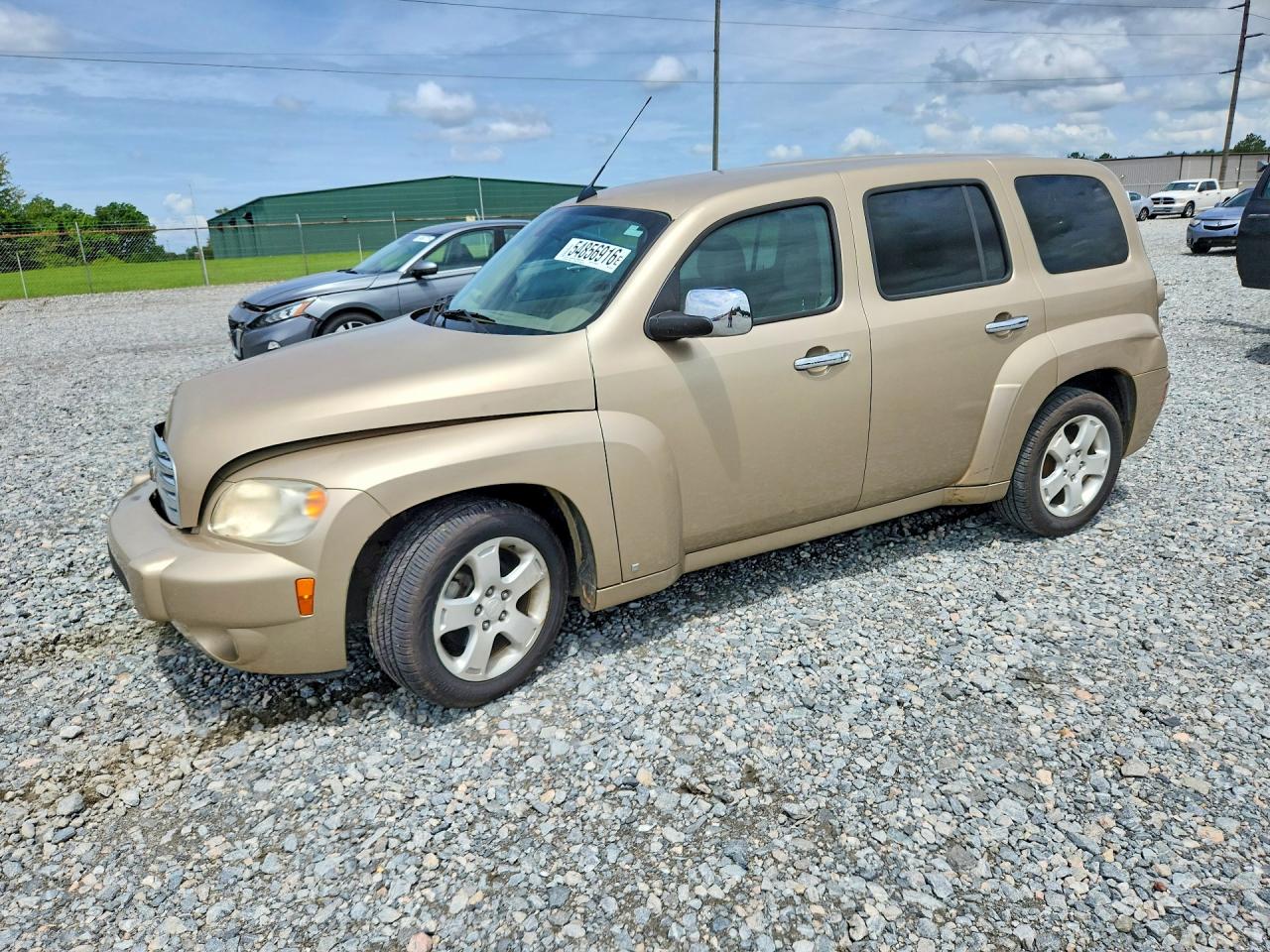 Salvage Chevrolet HHR Image