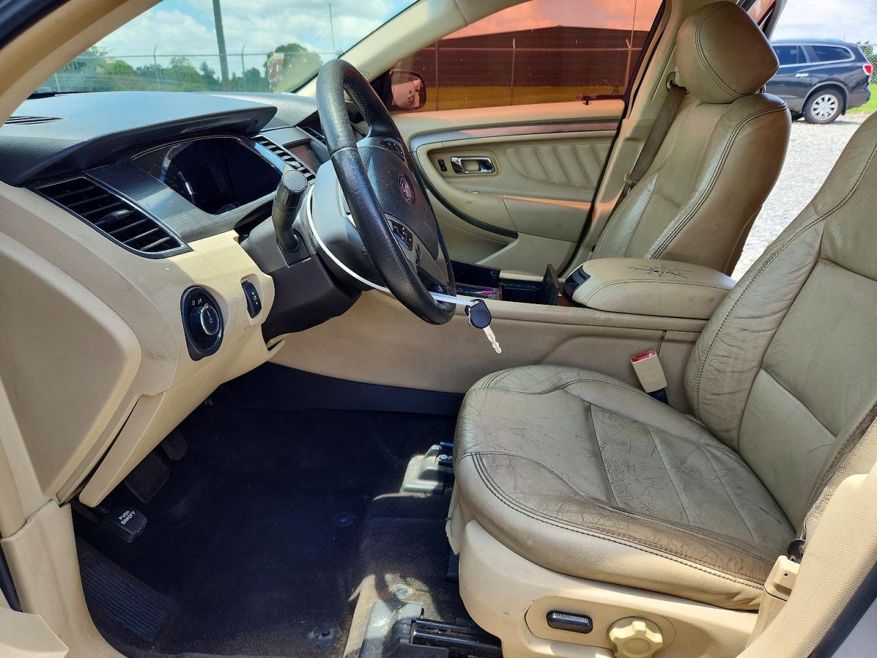Ford Taurus Sel