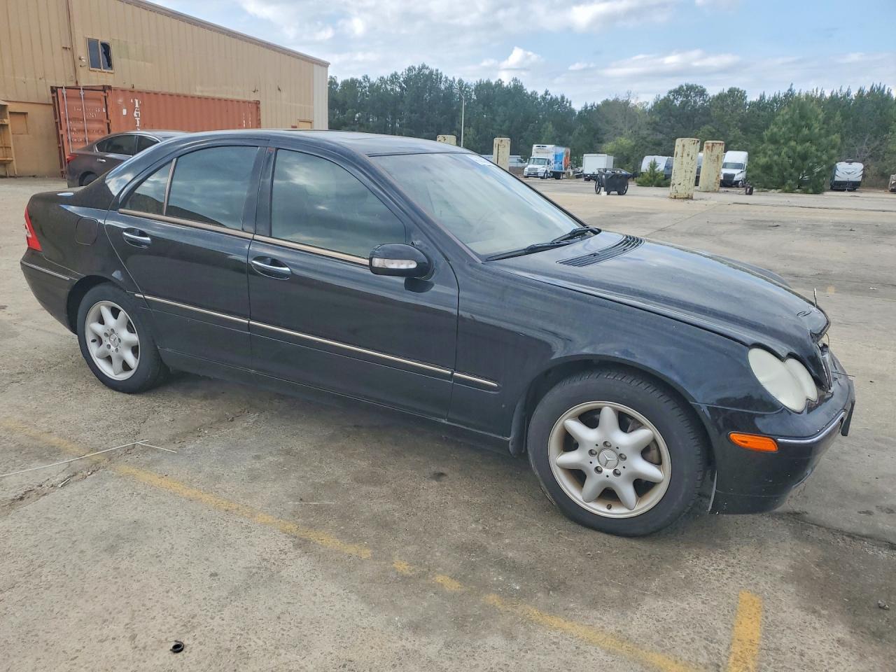 Mercedes-Benz C-Class 240 4matic