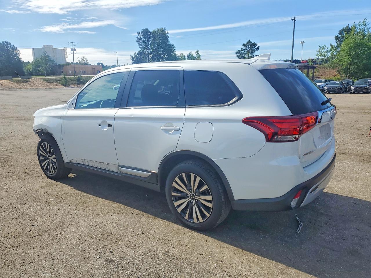Mitsubishi Outlander Es