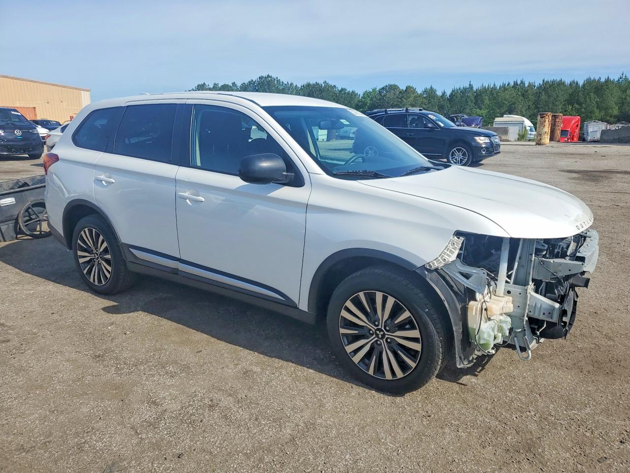 Mitsubishi Outlander Es