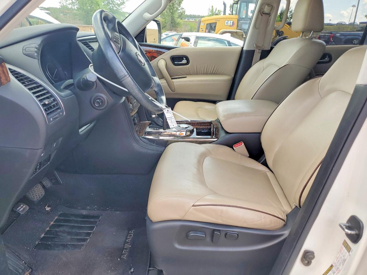 Nissan Armada Sl