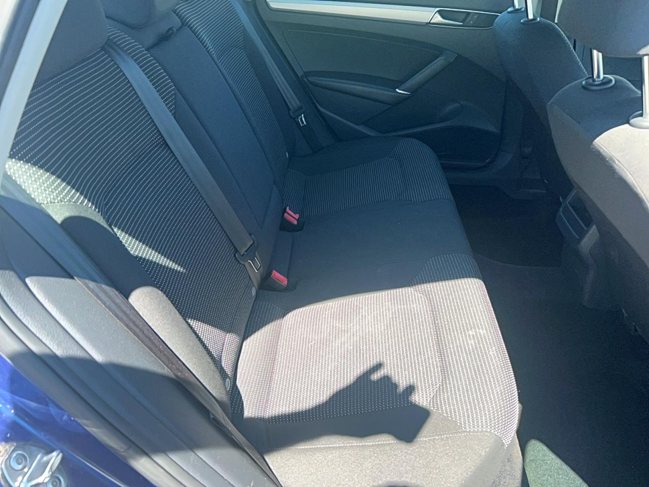 Volkswagen Passat S