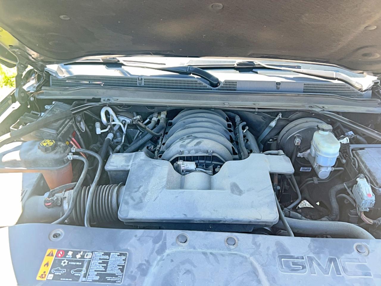 GMC Yukon Slt