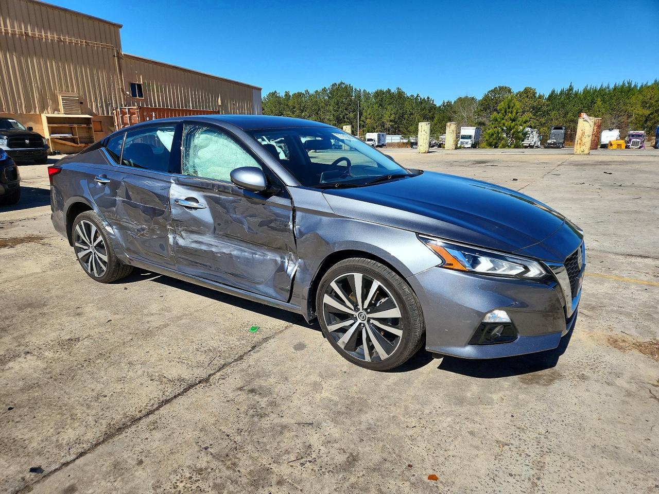 Nissan Altima Platinum