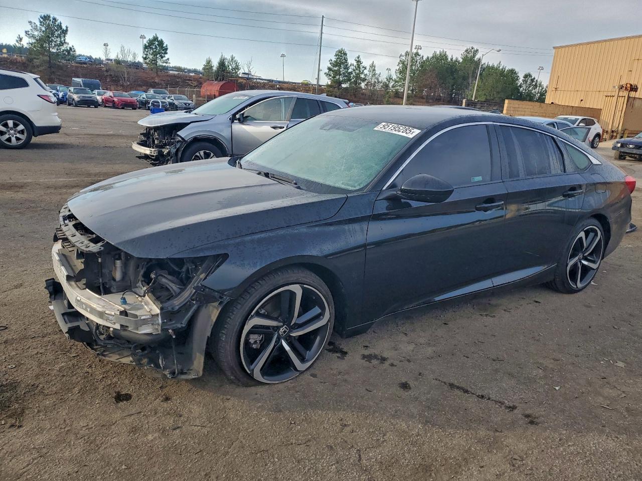 Salvage Honda Accord Image