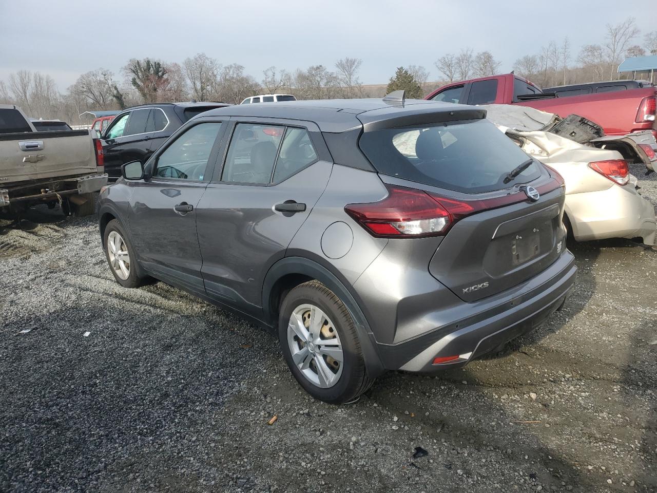Nissan Kicks S