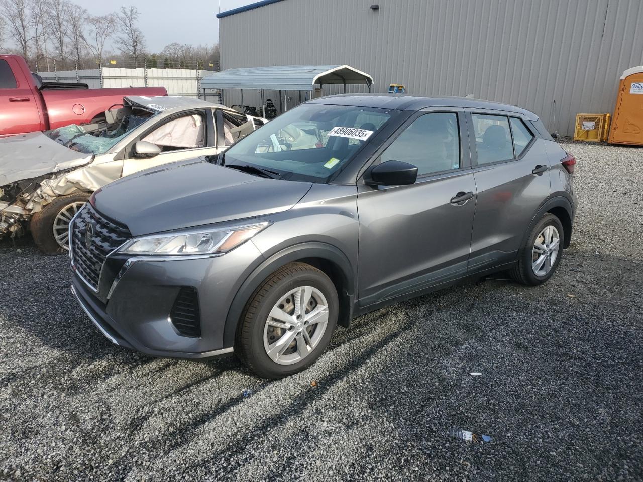 Salvage Nissan Kicks Image