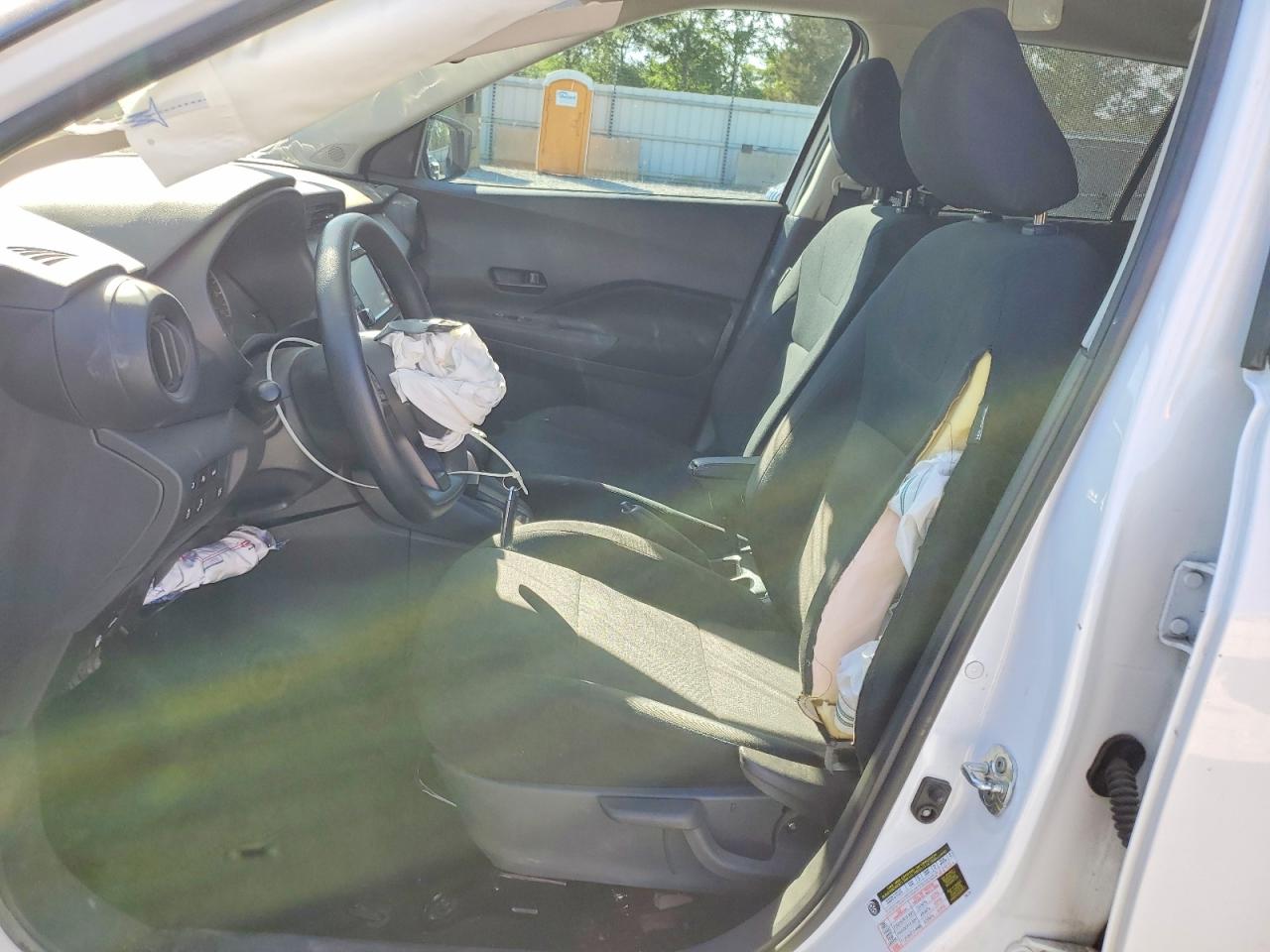 Nissan Kicks S