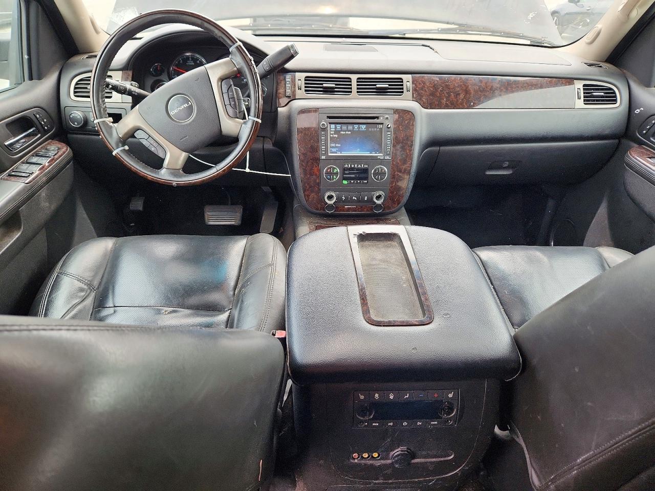 GMC Yukon Denali