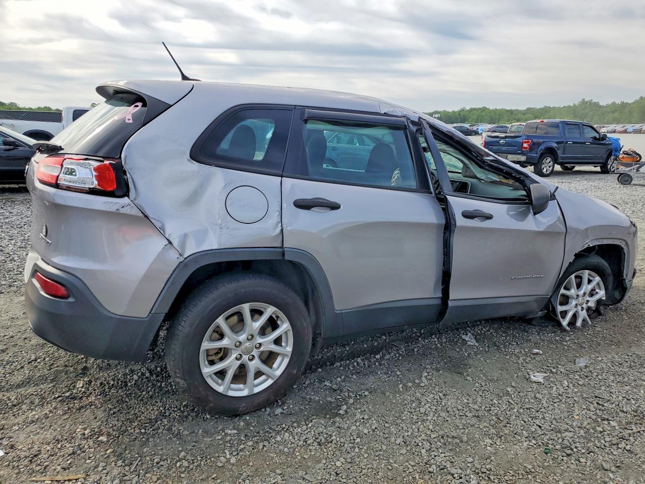 Jeep Cherokee Sport