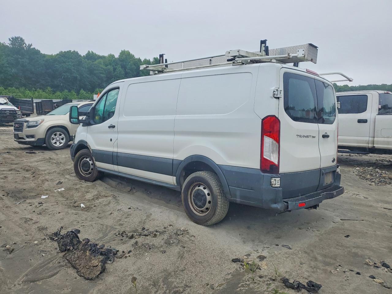 Ford Transit T-250