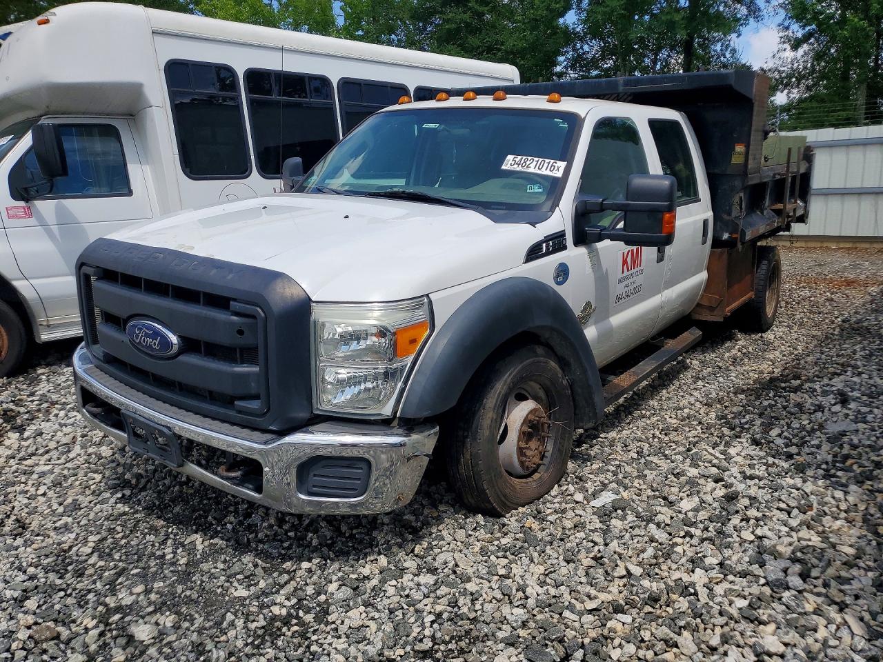 Salvage Ford F-550 Image